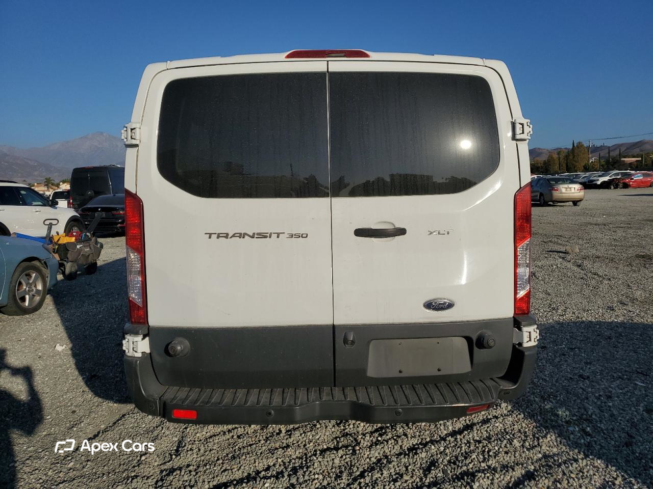 Ford Transit 2015