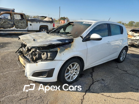 Chevrolet Sonic 2016 - Image 1 of 13