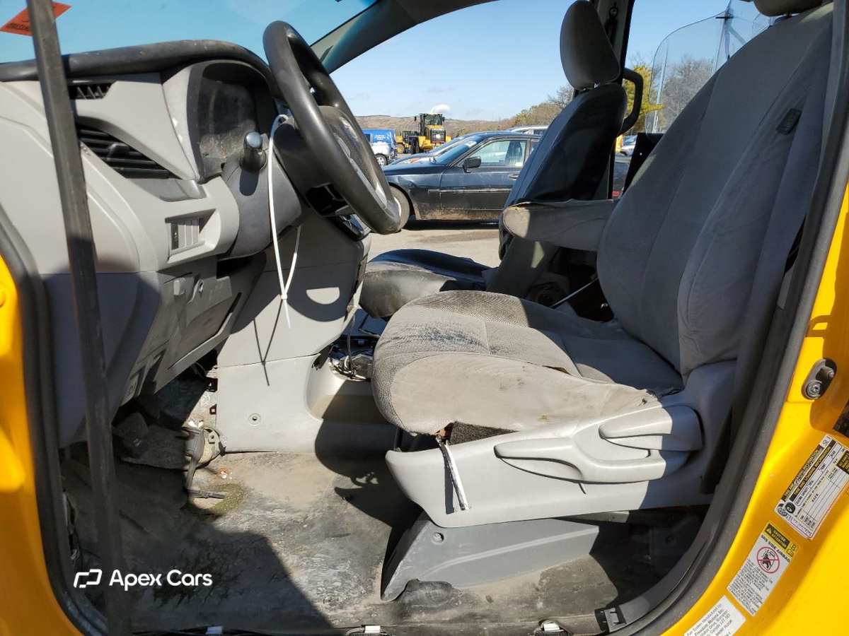Toyota Sienna 2016