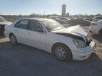 Lexus LS 2001