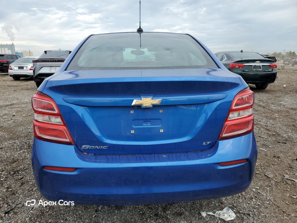 Chevrolet Sonic 2017