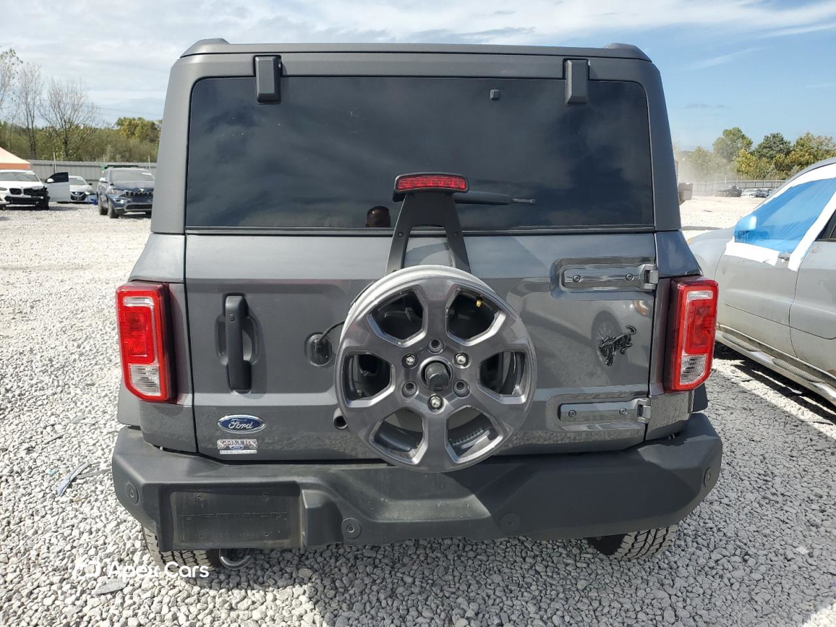 Ford Bronco 2024