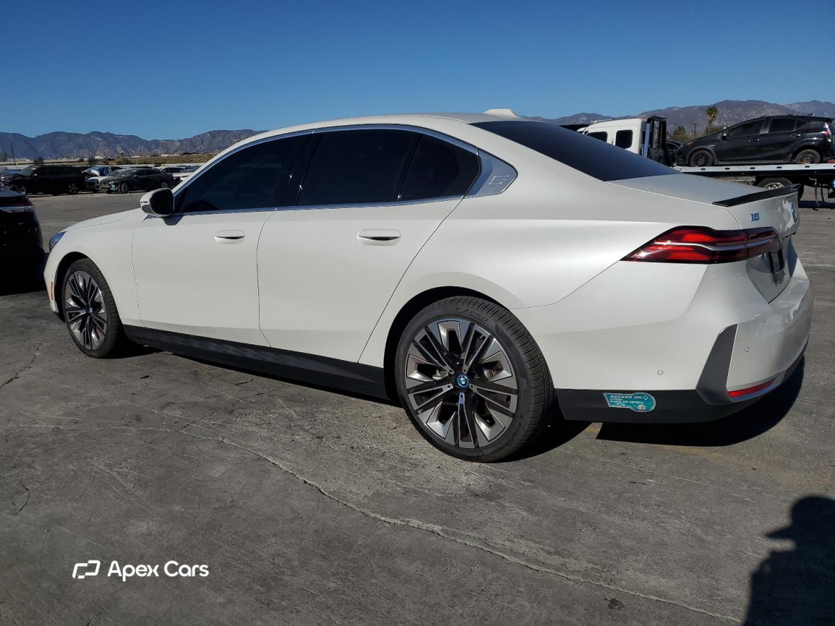 BMW i5 2024