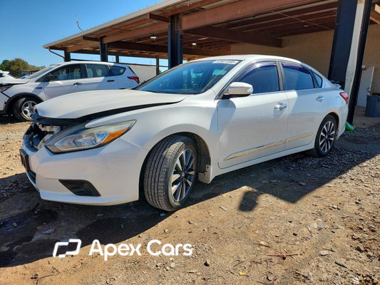 Nissan Altima 2016 - Image 1 of 12