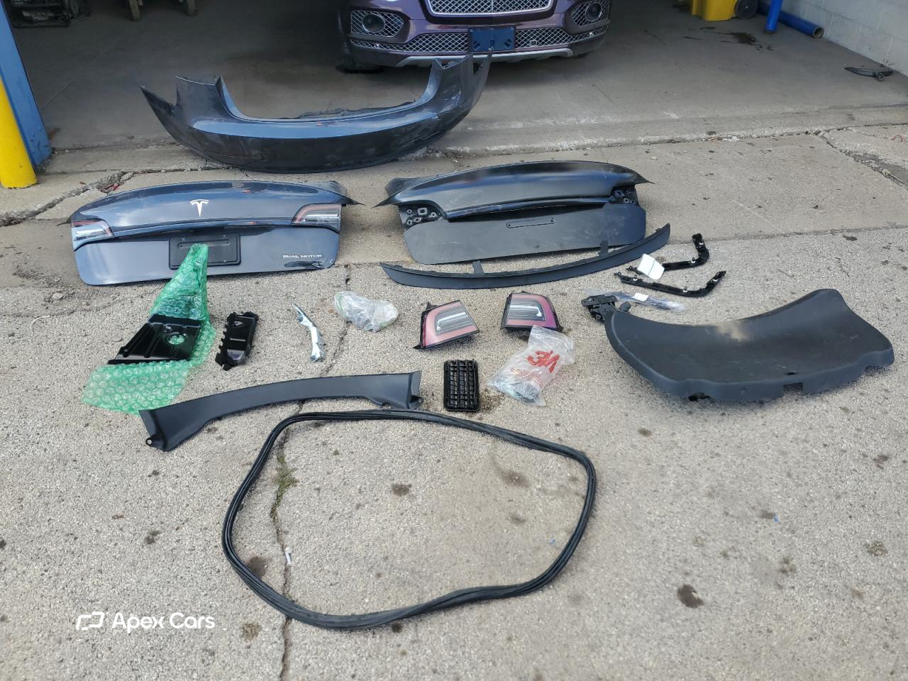 Tesla Model 3 2022