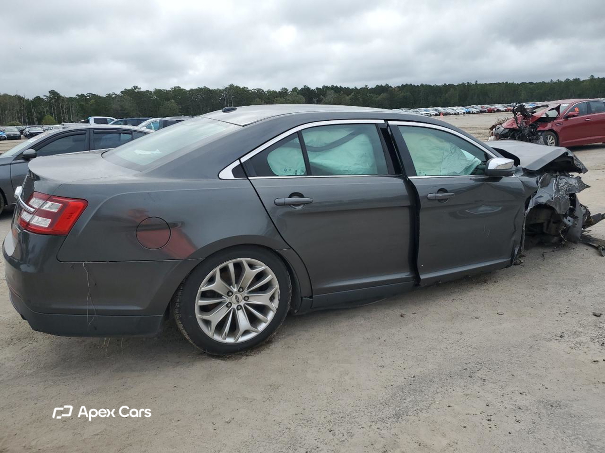 Ford Taurus 2019