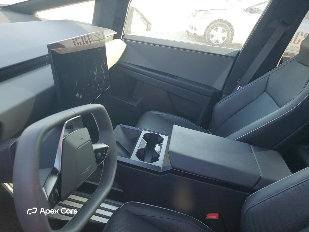 Tesla Cybertruck 2024