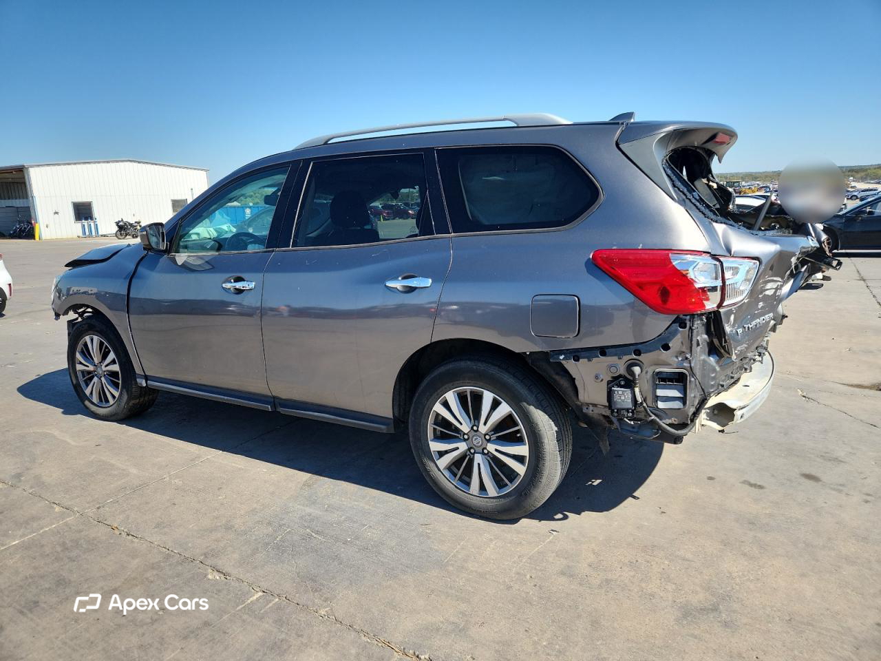 Nissan Pathfinder 2020