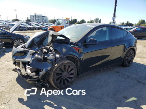 Tesla Model Y 2025 - Zdjęcie 1 z 13