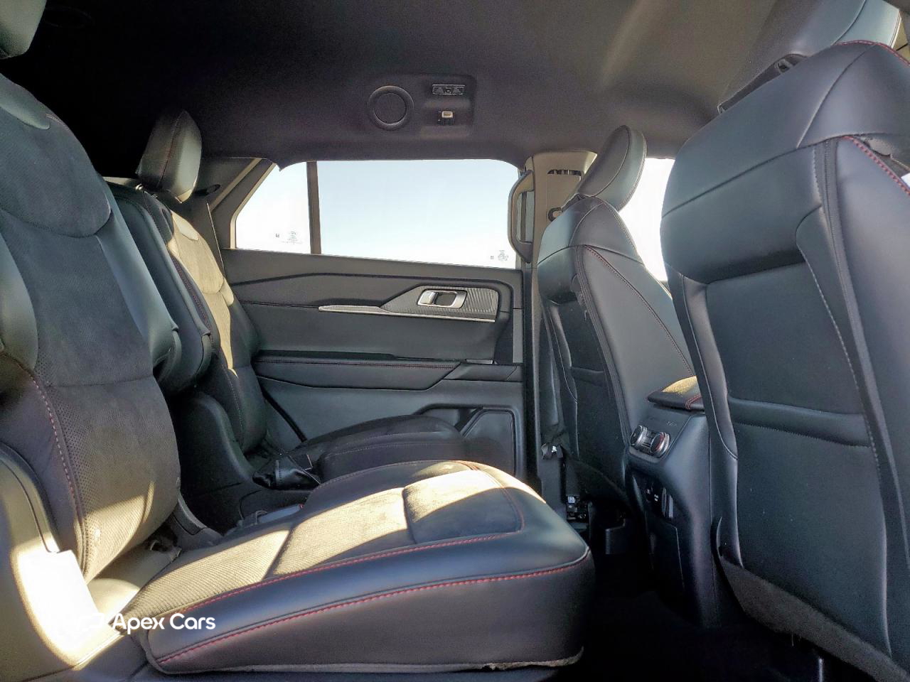 Ford Explorer 2025