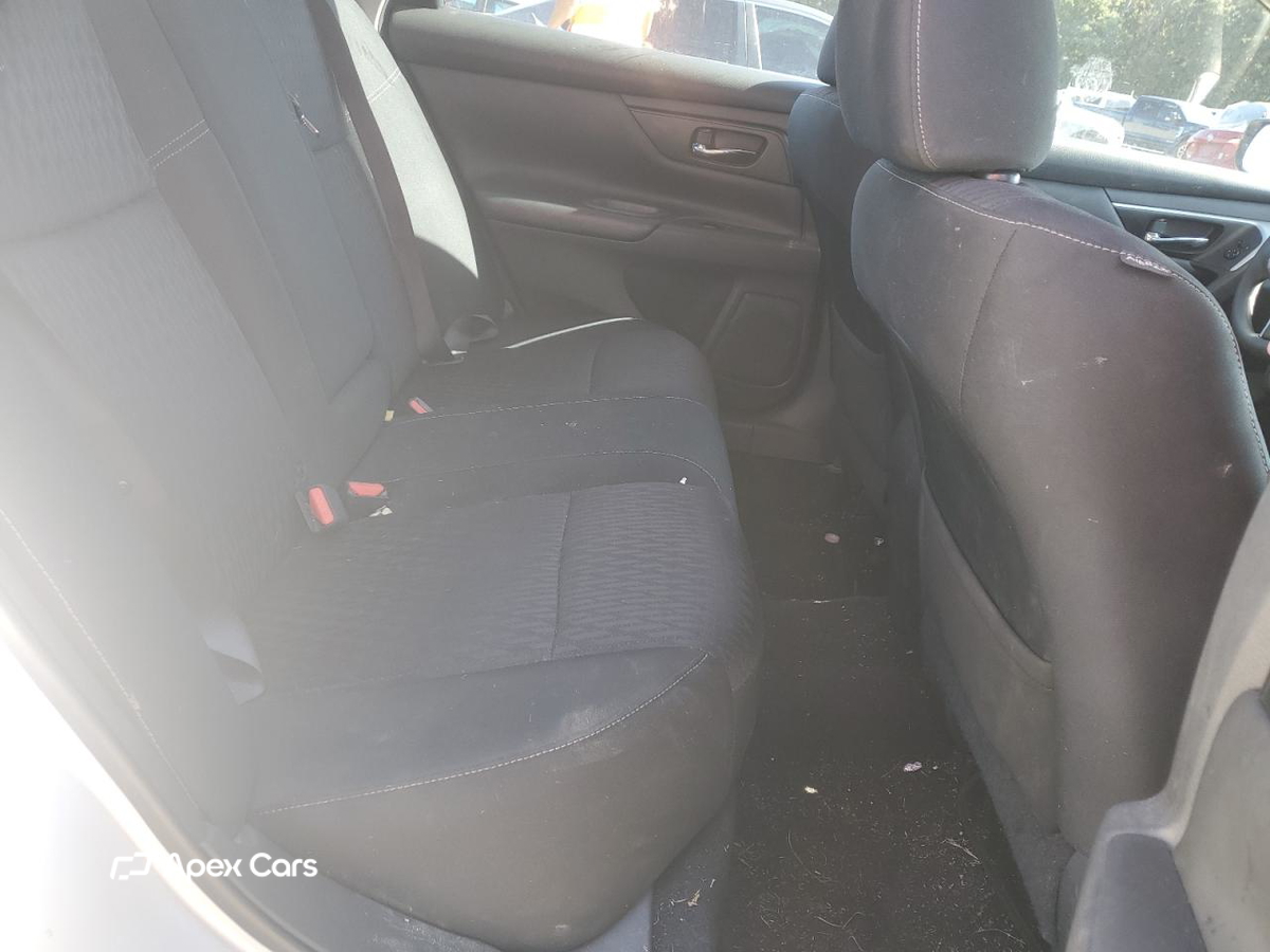 Nissan Altima 2017