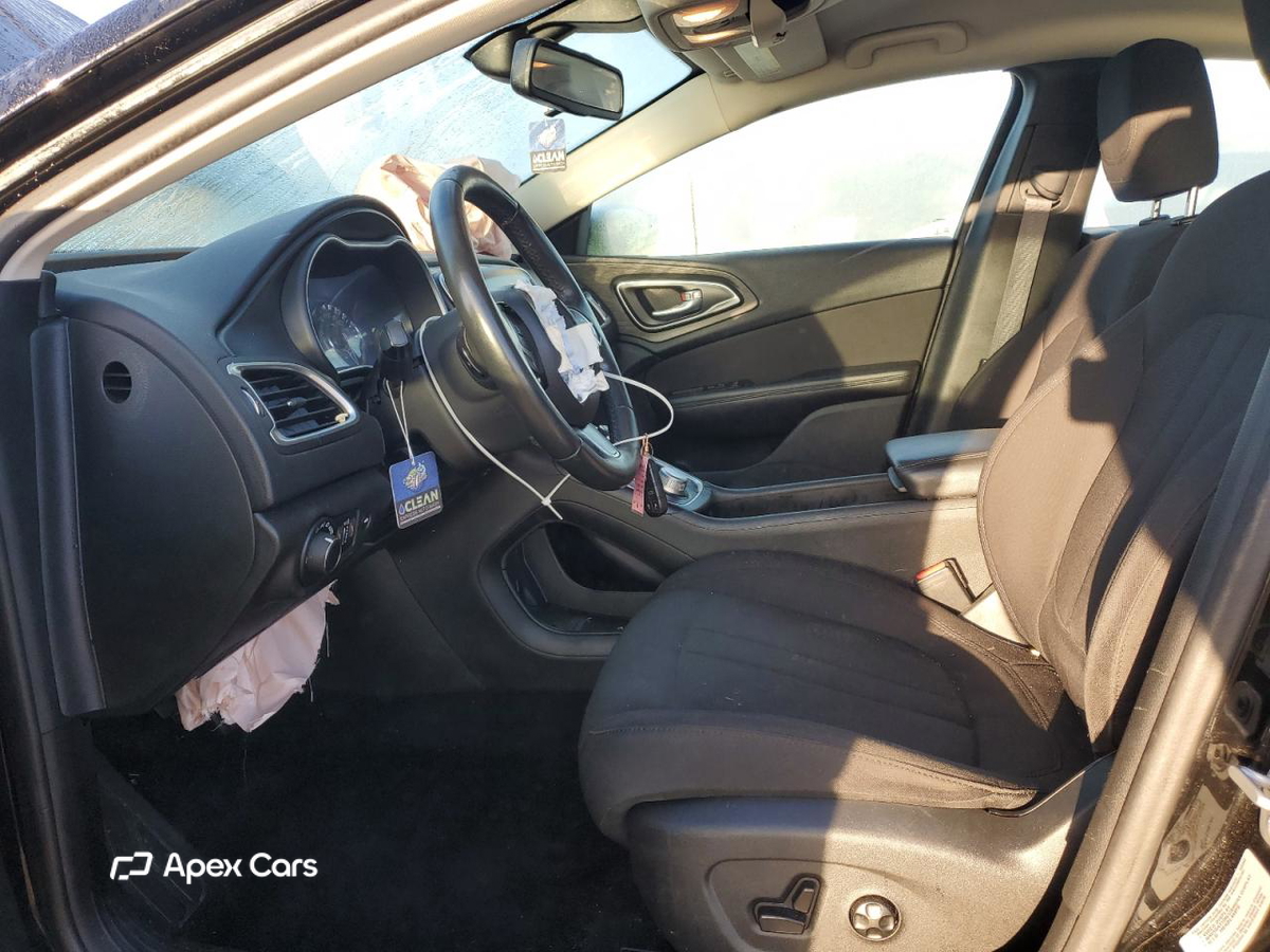 Chrysler 200 2015