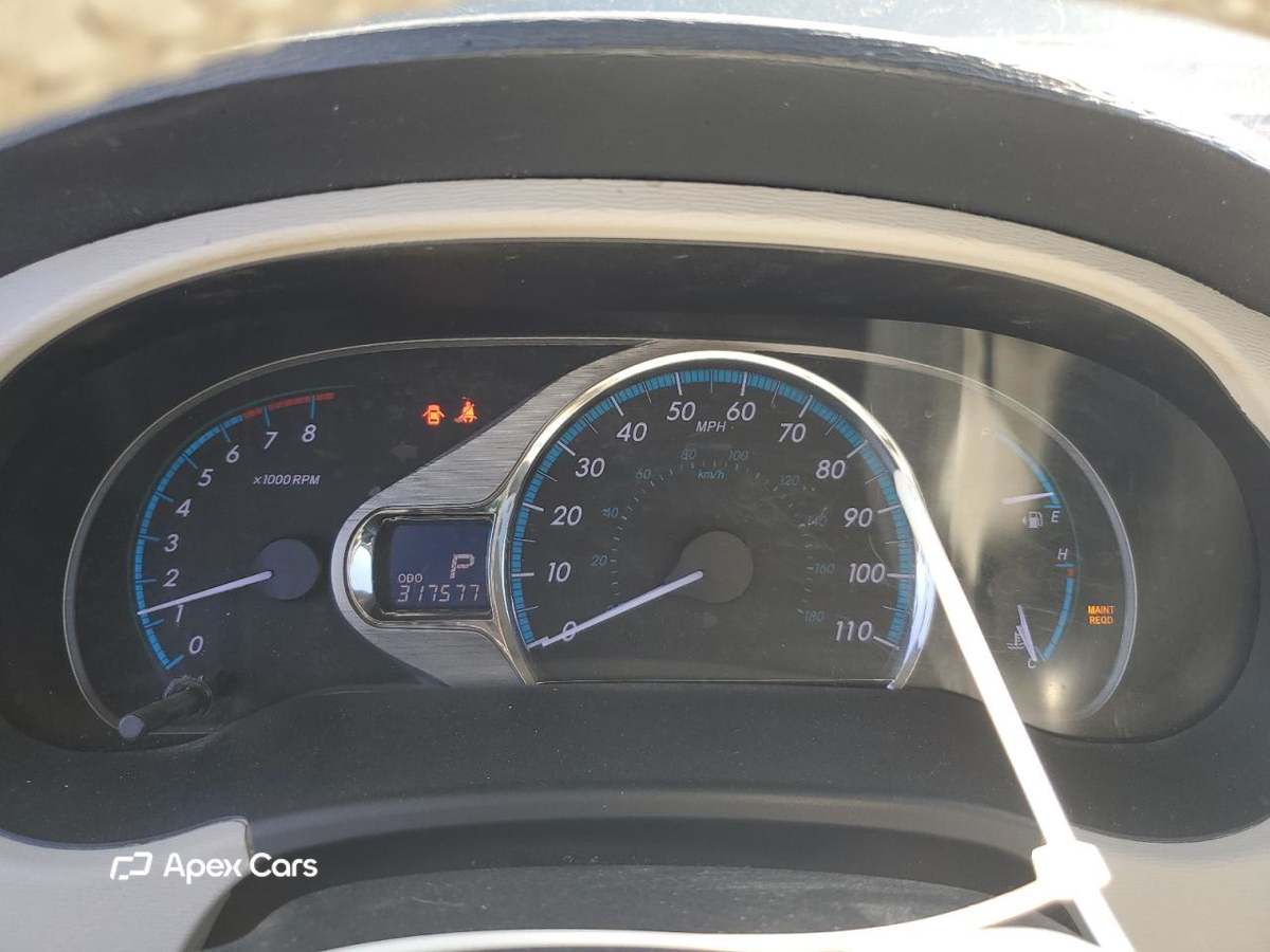 Toyota Sienna 2012