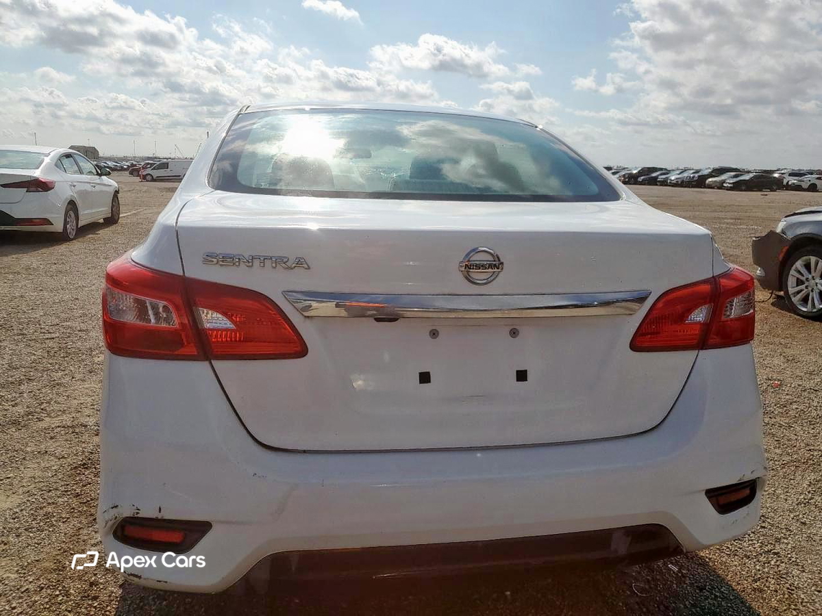 Nissan Sentra 2018
