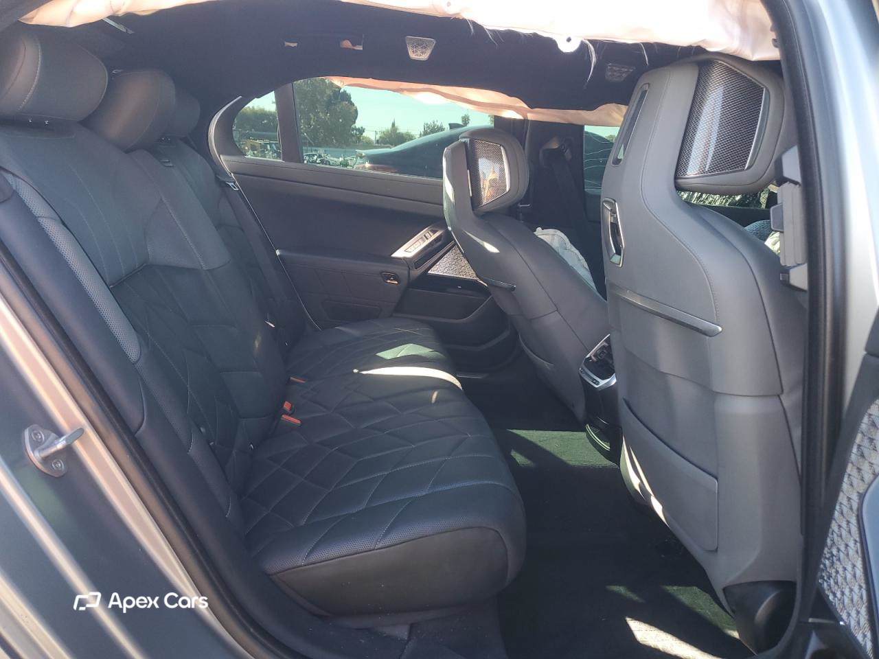 BMW Series 7 2023