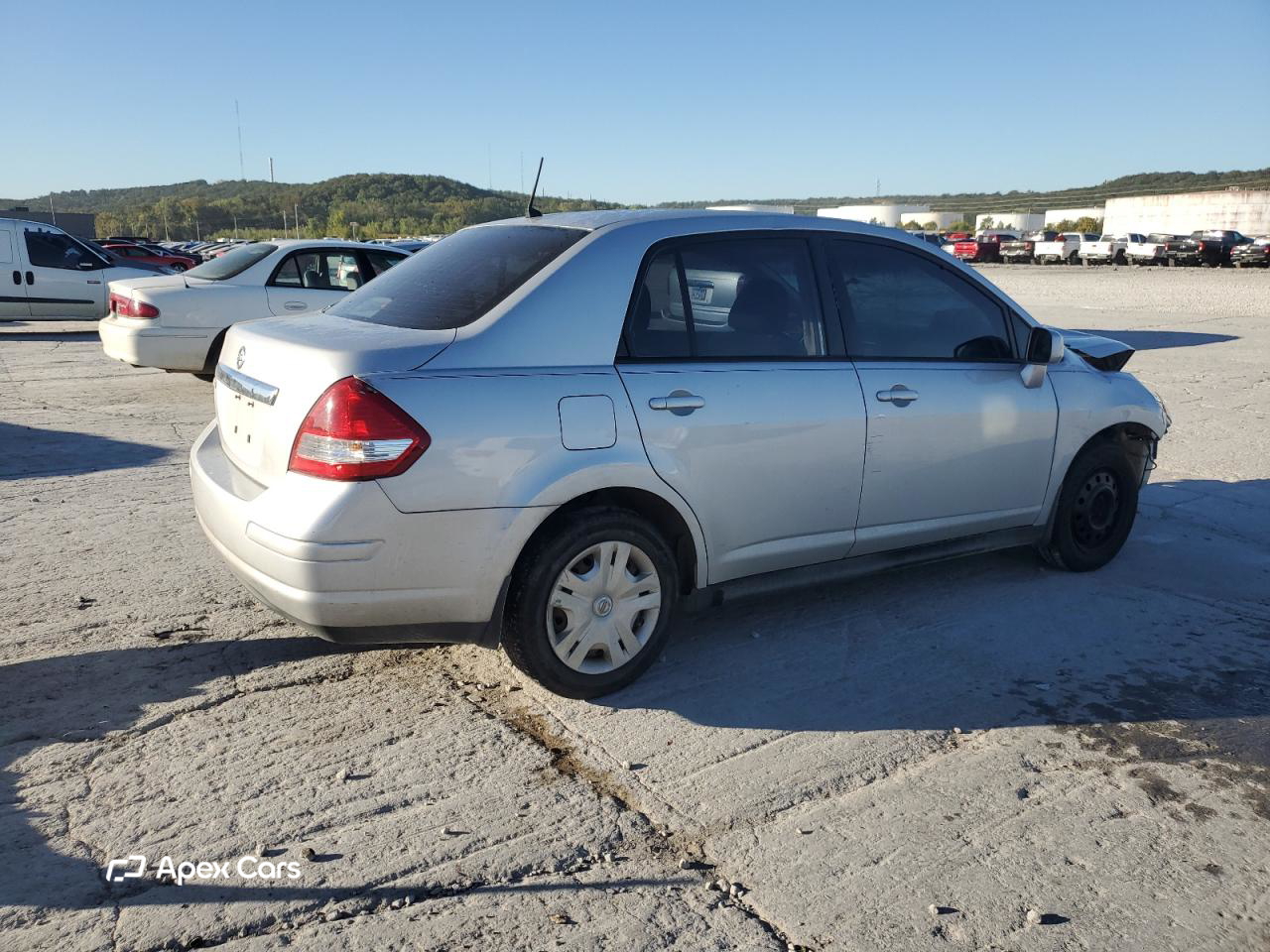 Nissan Versa 2011