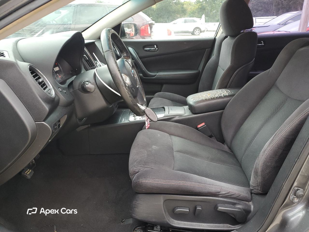 Nissan Maxima 2014