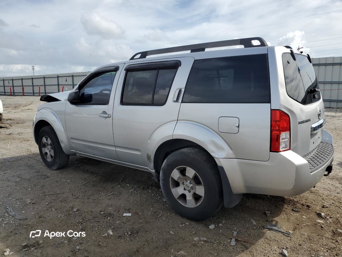 Nissan Pathfinder 2011
