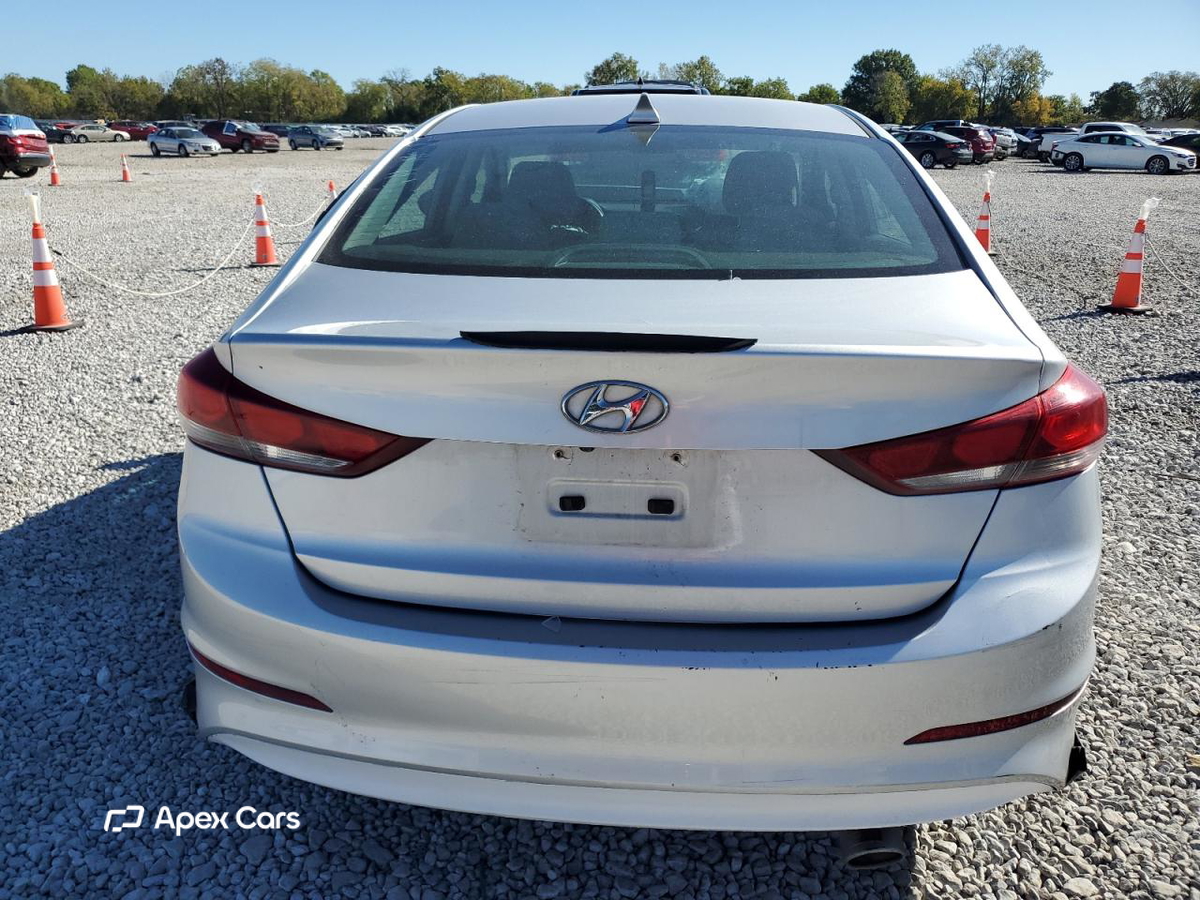 Hyundai Elantra 2018