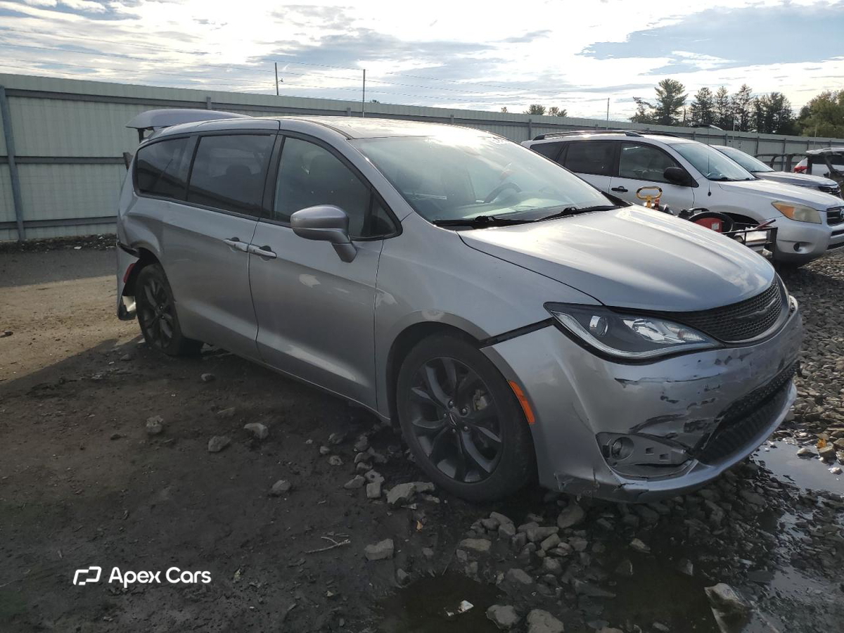 Chrysler Pacifica 2019
