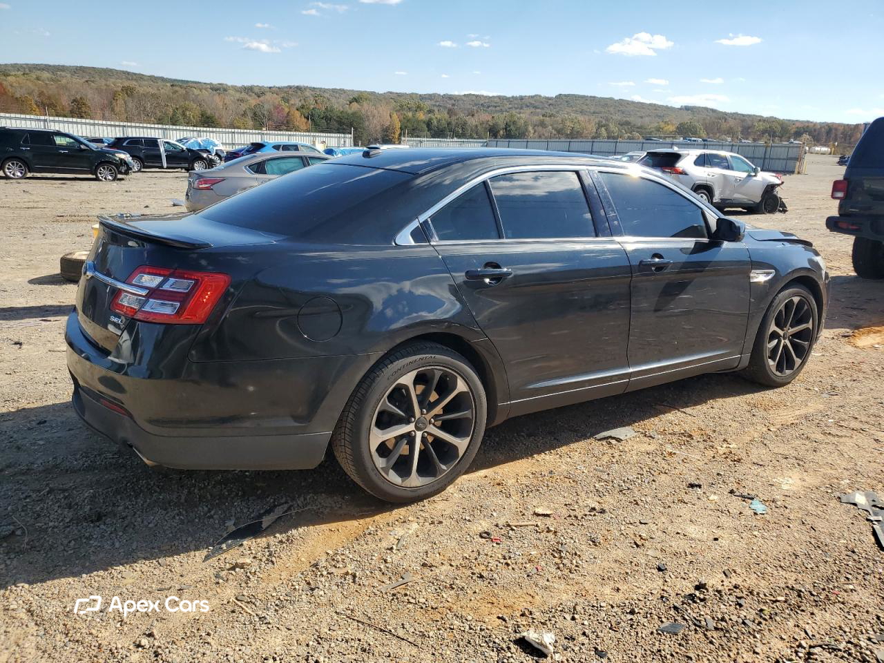 Ford Taurus 2014