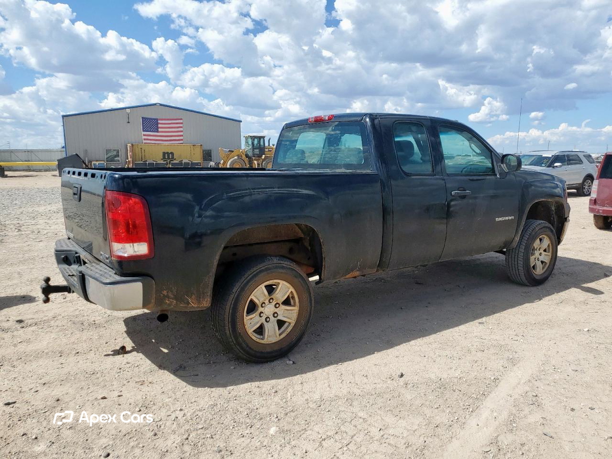 GMC Sierra 2011