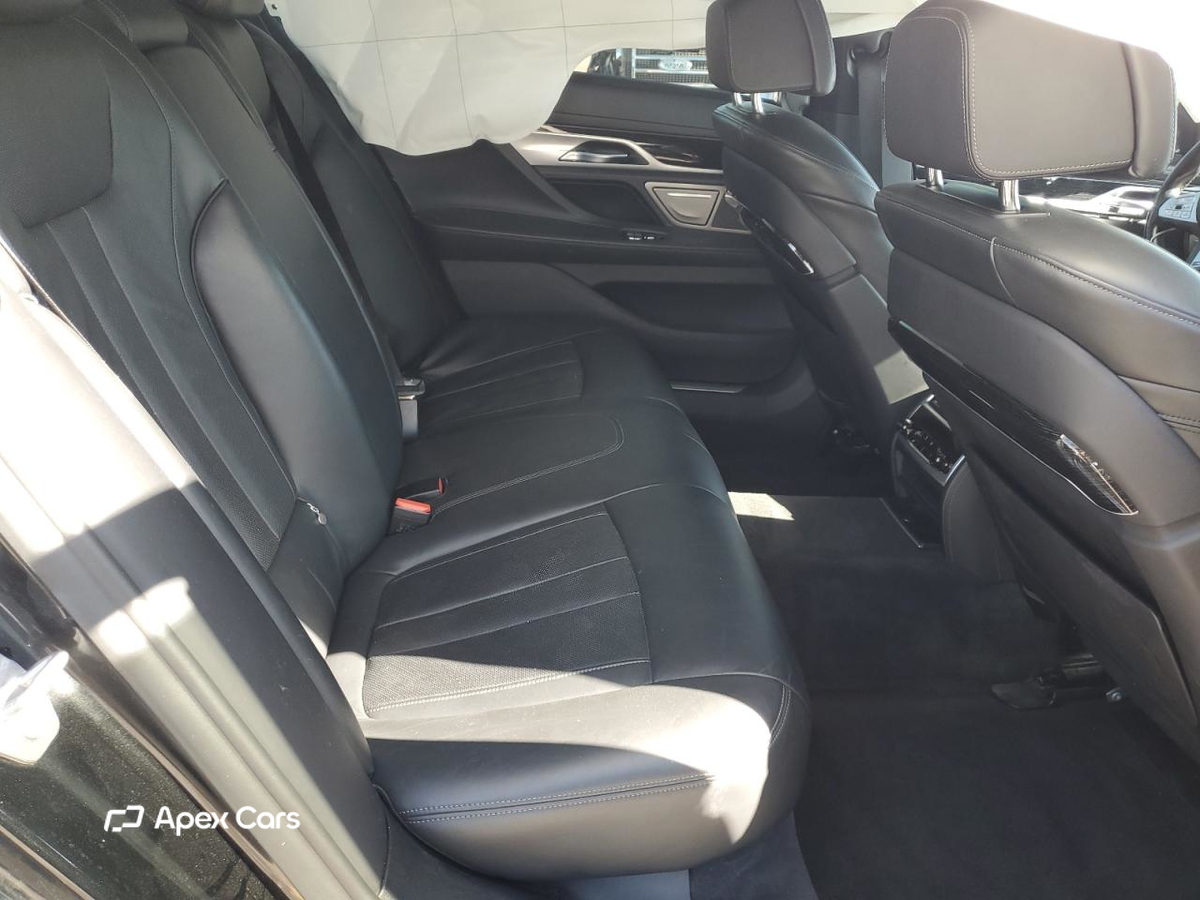 BMW Series 7 2020