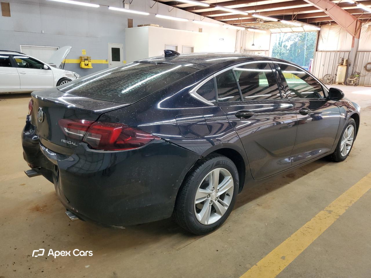Buick Regal 2018
