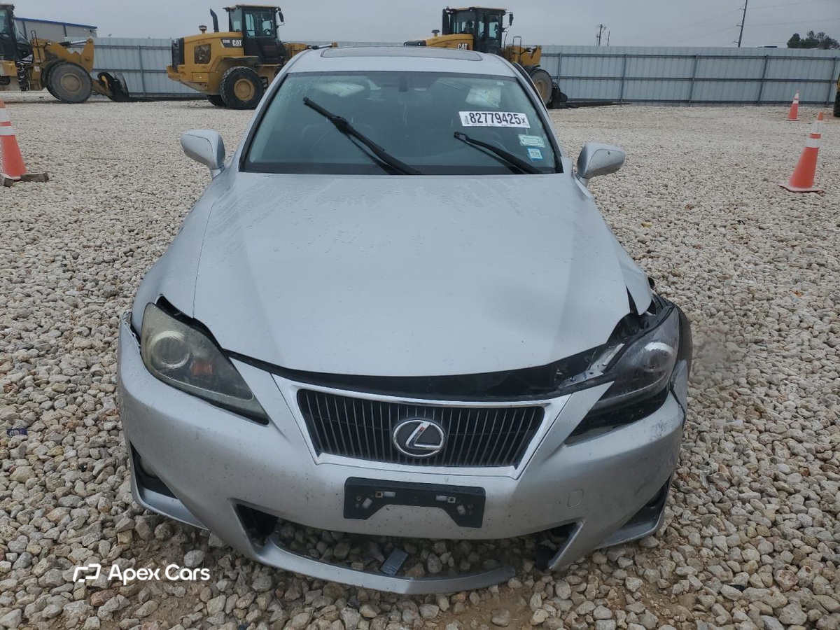 Lexus IS 2013