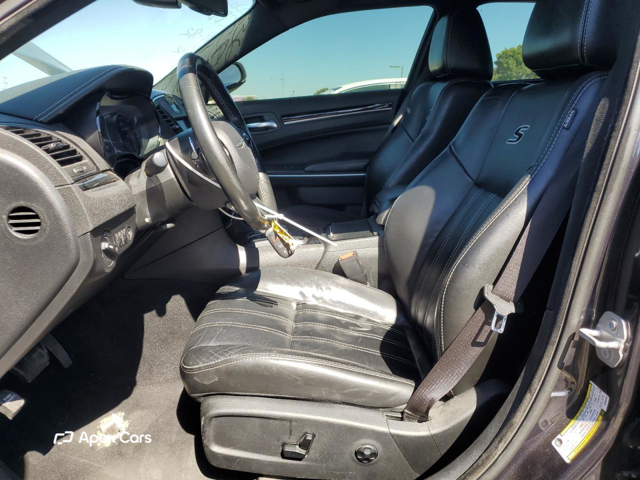 Chrysler 300 2019