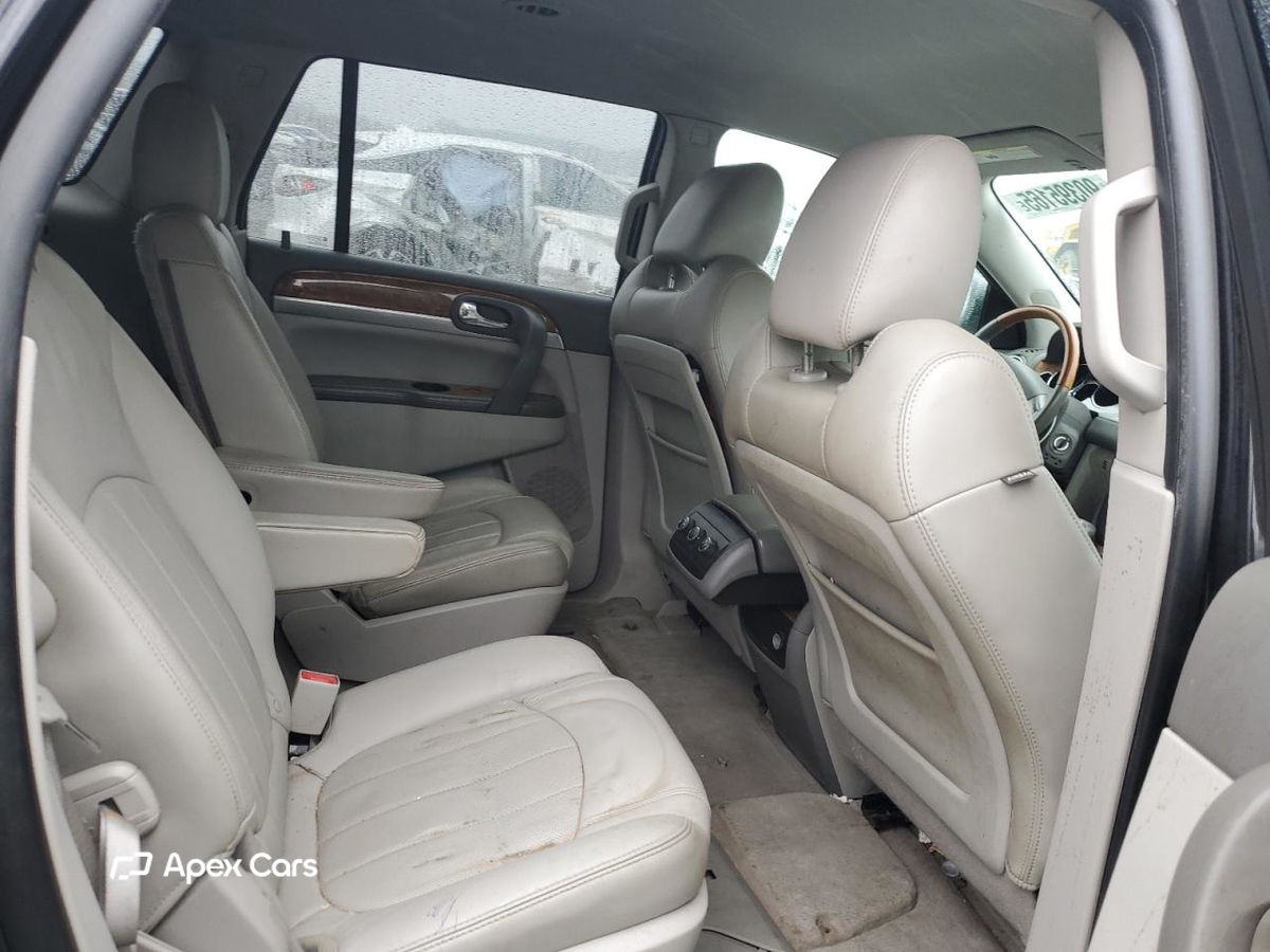 Buick Enclave 2011