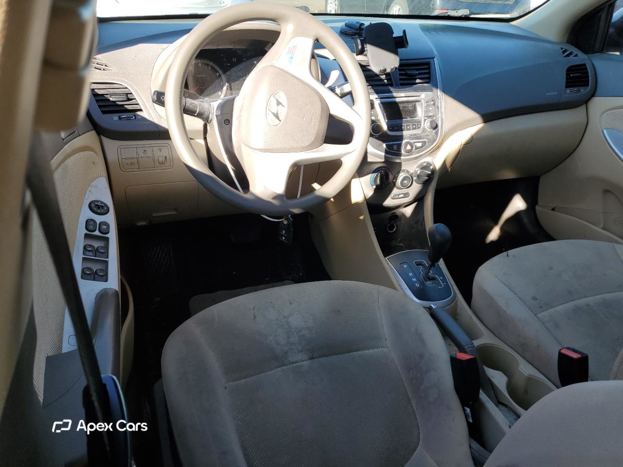 Hyundai Accent 2014