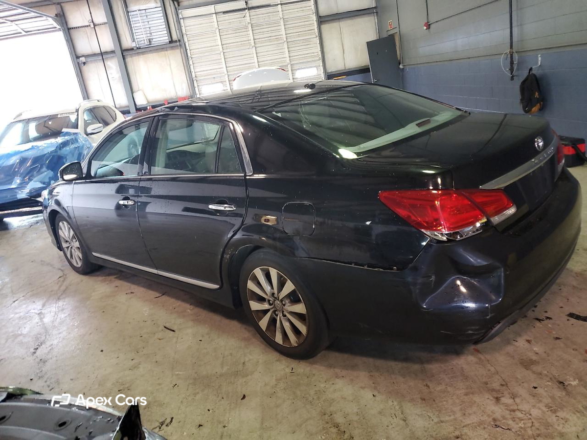 Toyota Avalon 2012