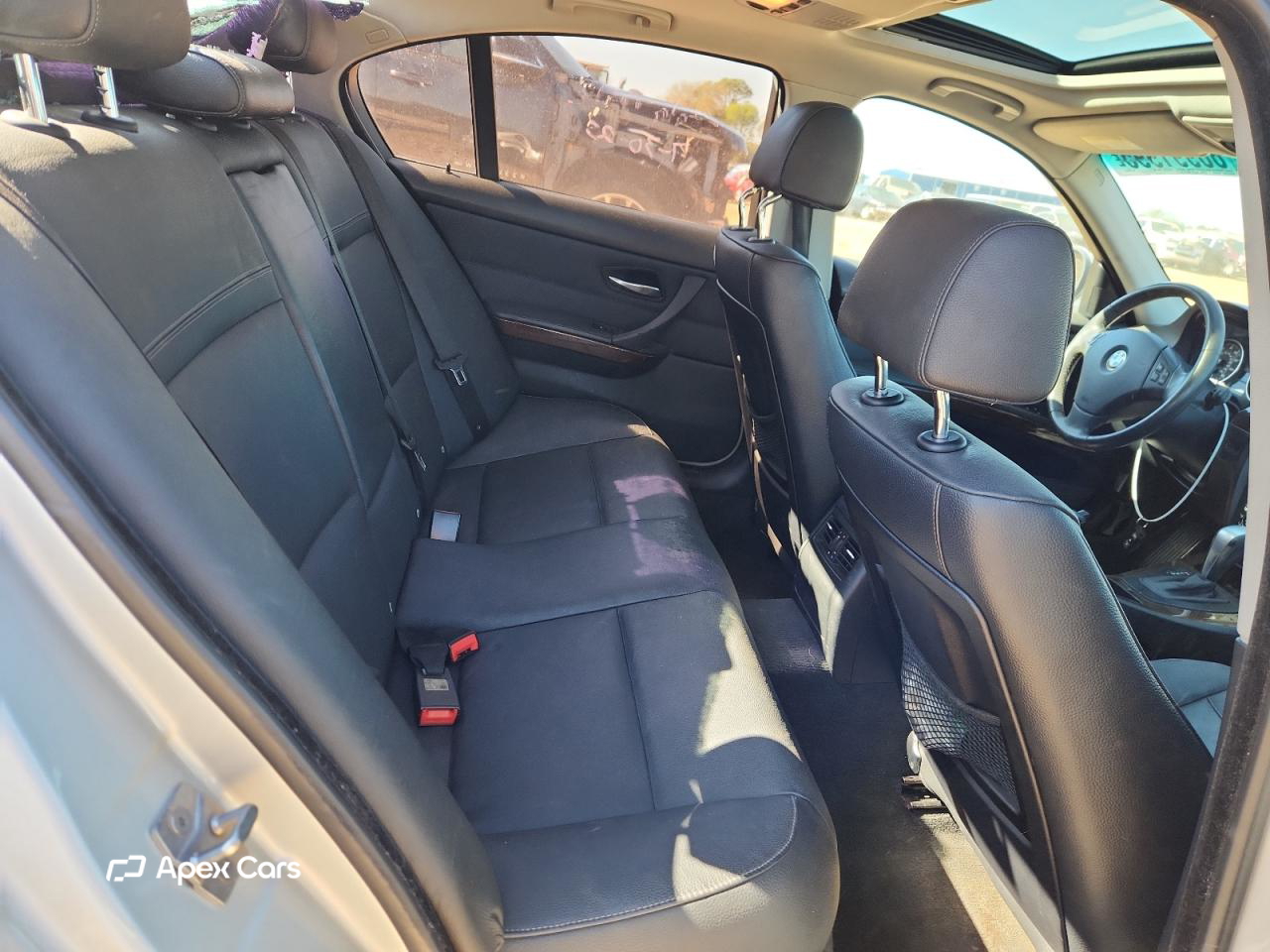 BMW Series 3 2009