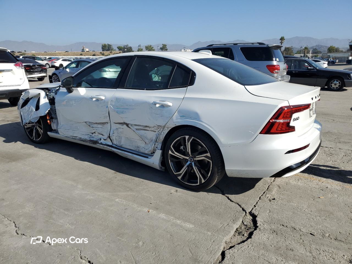 Volvo S60 2024