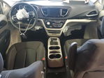 Chrysler Voyager 2024