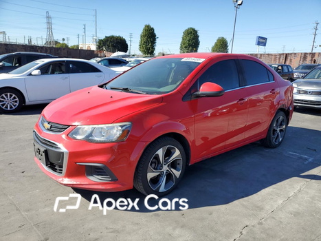 Chevrolet Sonic 2017 - Image 1 of 13