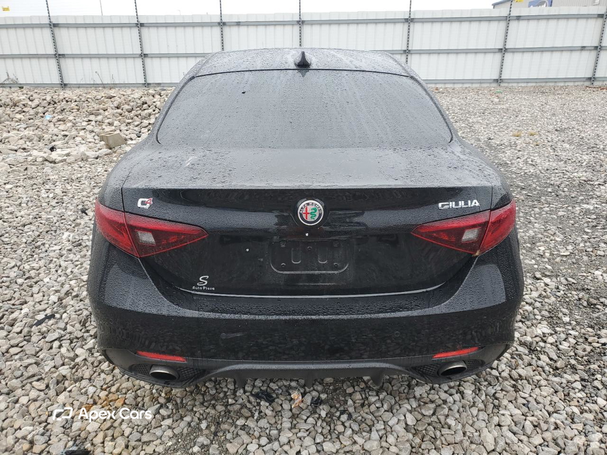 Alfa Romeo Giulia 2017