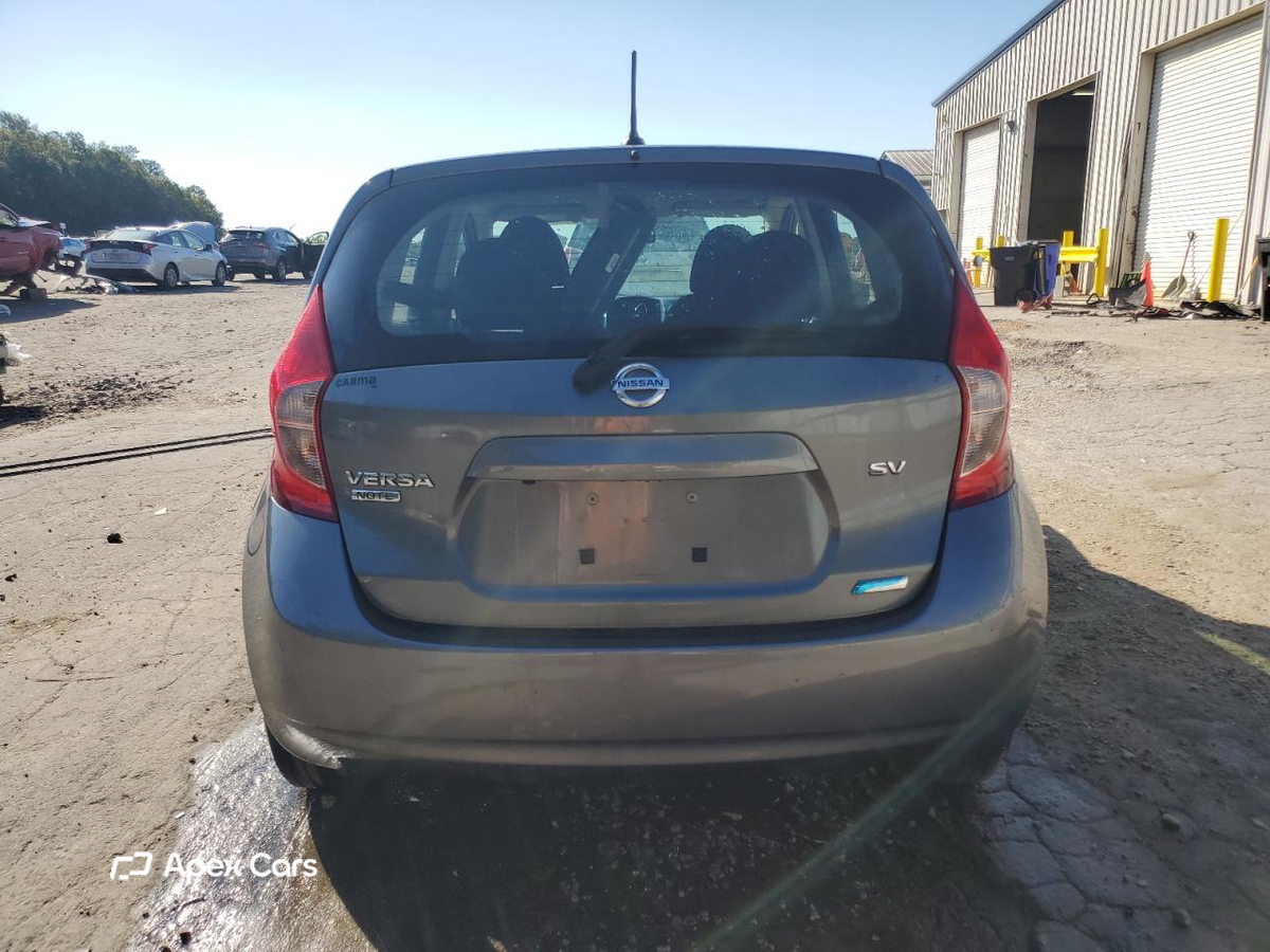 Nissan Versa 2016