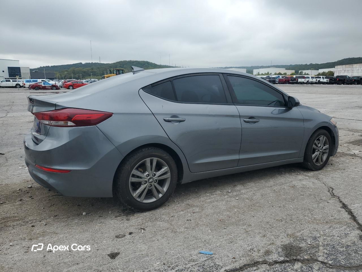 Hyundai Elantra 2018