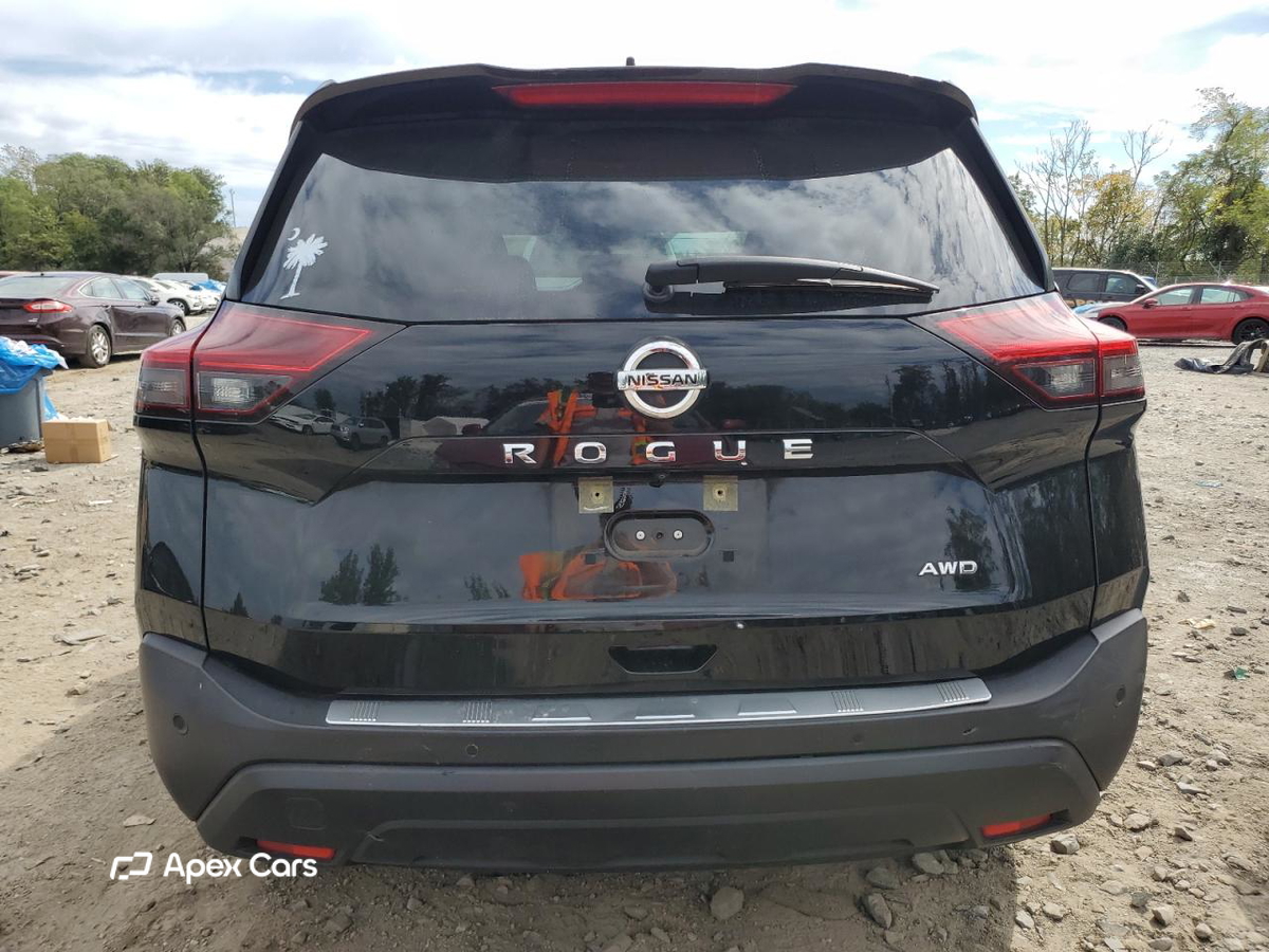 Nissan Rogue 2021