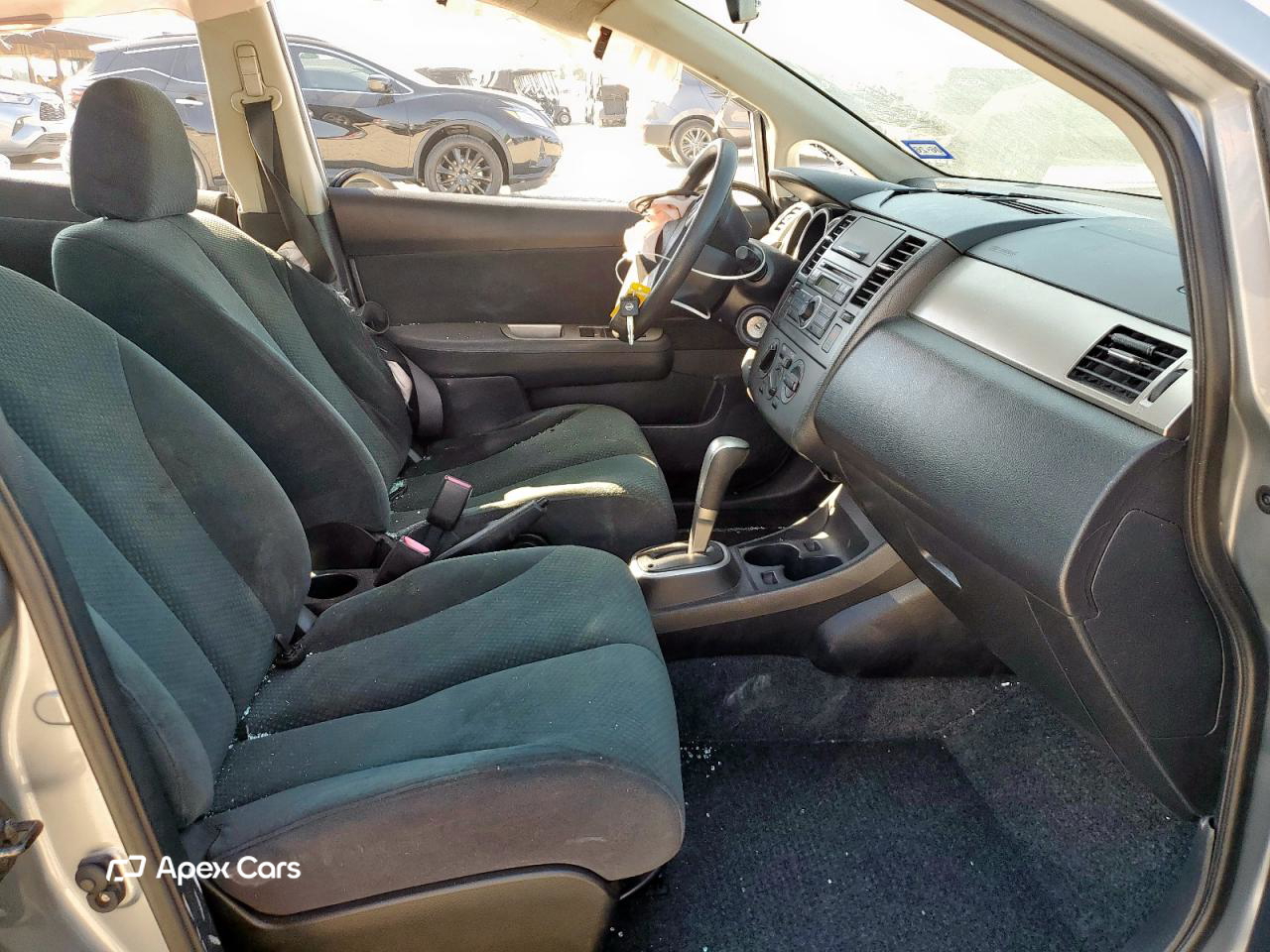 Nissan Versa 2012