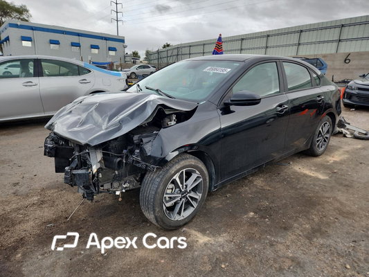 Kia Forte 2023 - Image 1 of 5