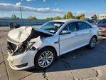 Ford Taurus 2015
