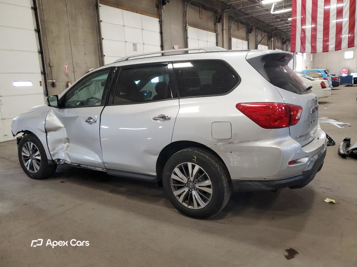 Nissan Pathfinder 2018