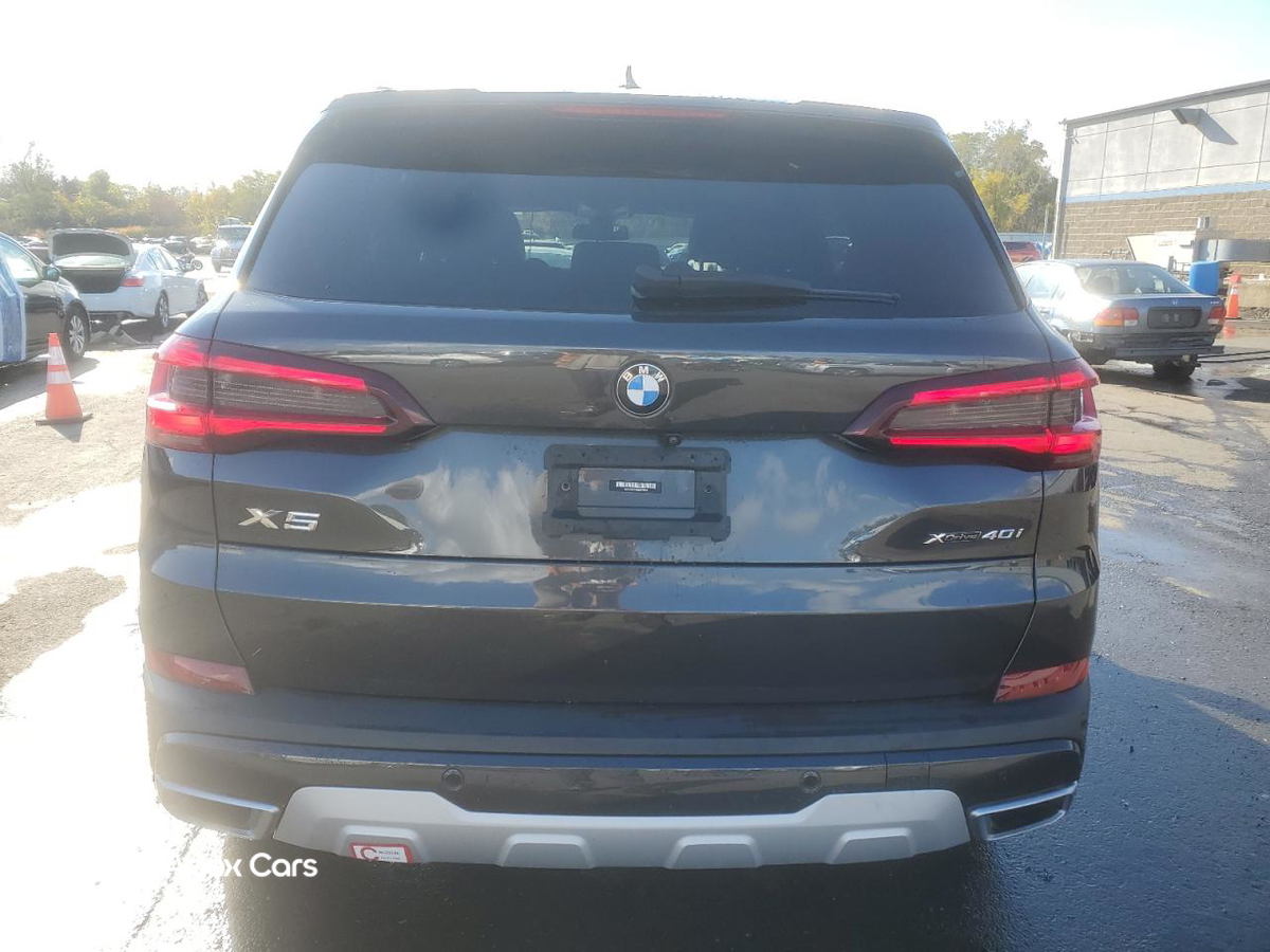 BMW X5 2022