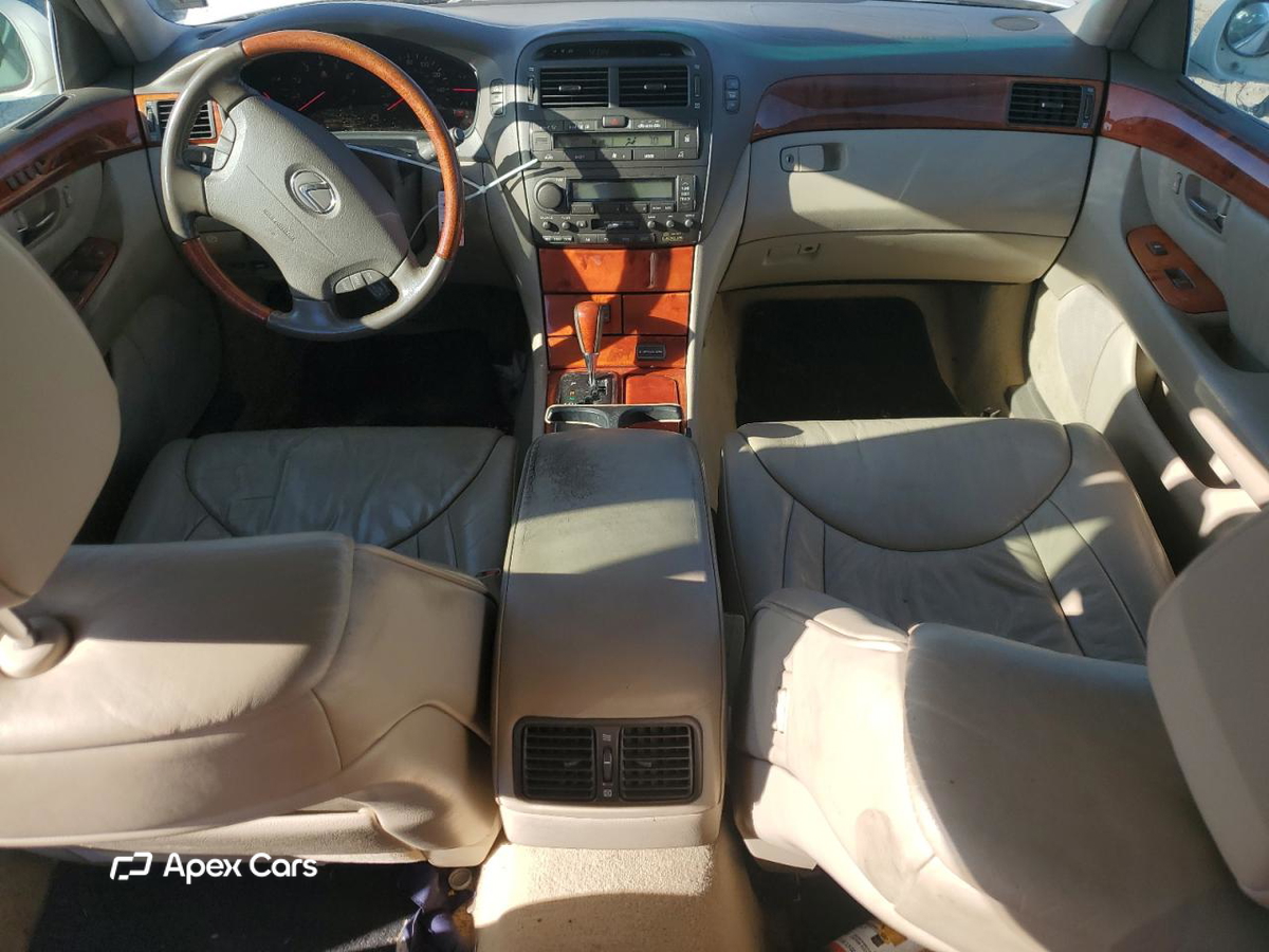 Lexus LS 2001
