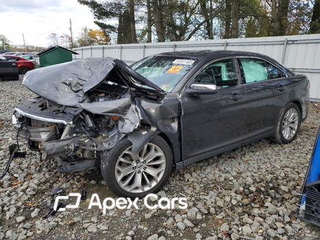 Ford Taurus 2017 - Image 1 of 5