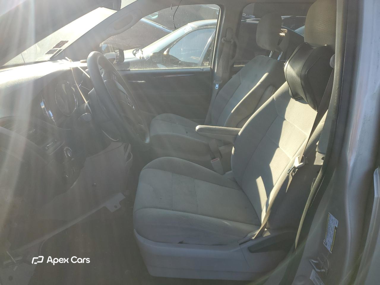 Dodge Caravan 2012