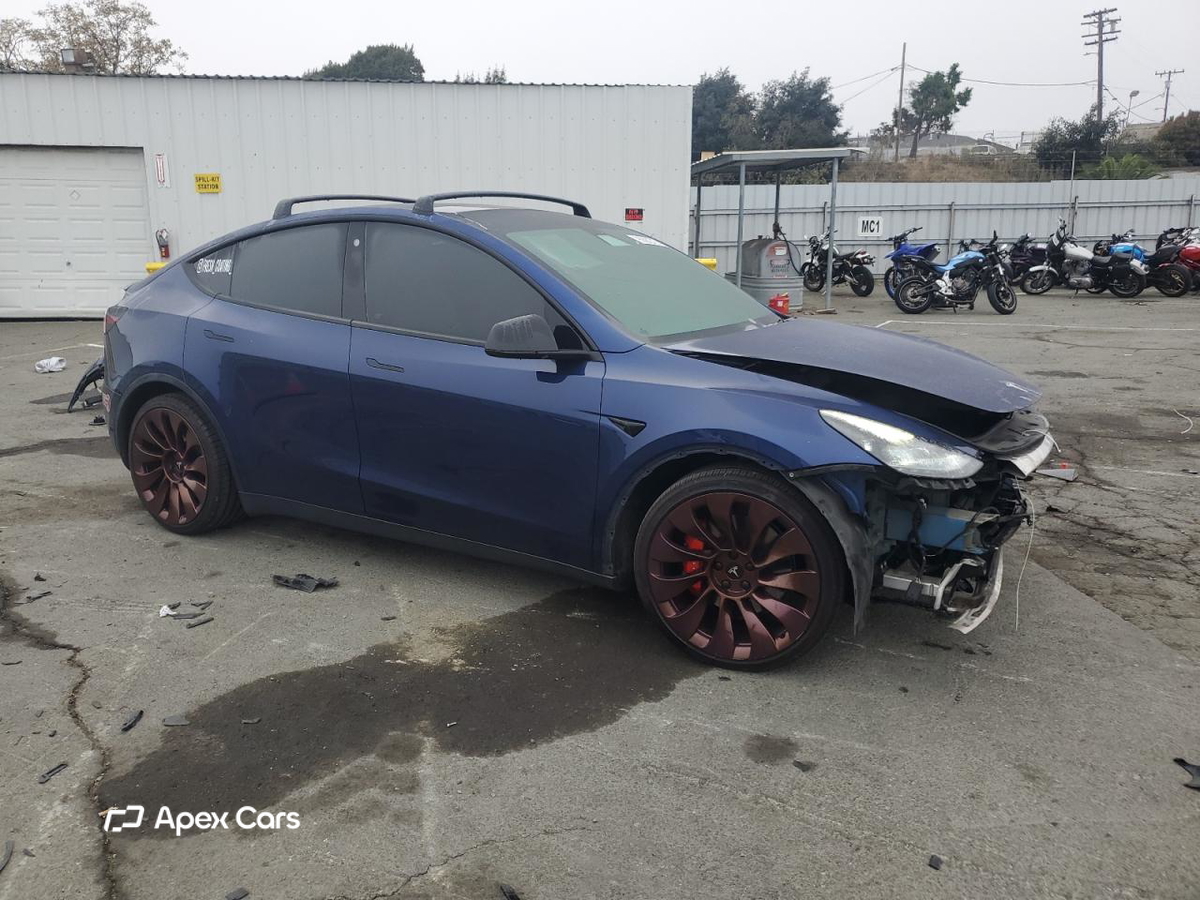 Tesla Model Y 2021
